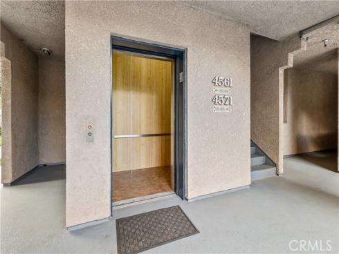 4561  Warner  302 , Huntington Beach, CA