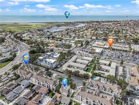 4561  Warner  302 , Huntington Beach, CA