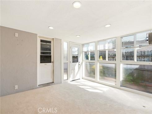 21135  Freeport  , Huntington Beach, CA