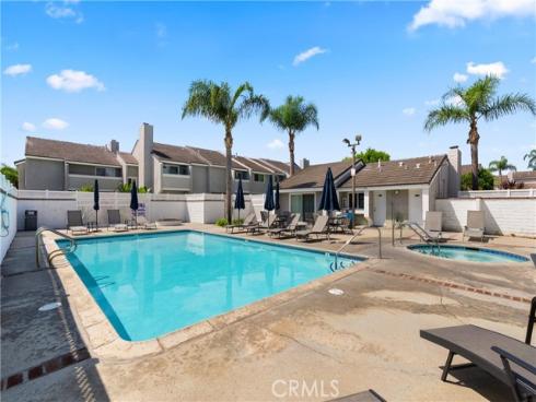 8276 Constantine Drive , Huntington Beach, CA