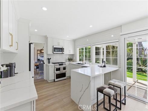 20621  Reef   Lane, Huntington Beach, CA