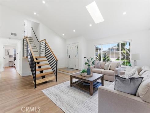 20621  Reef   Lane, Huntington Beach, CA