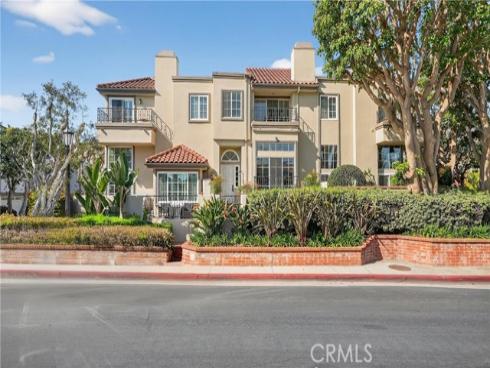 19282  Torreypines  , Huntington Beach, CA