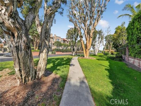 19282  Torreypines  , Huntington Beach, CA