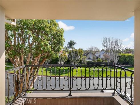 19282  Torreypines  , Huntington Beach, CA