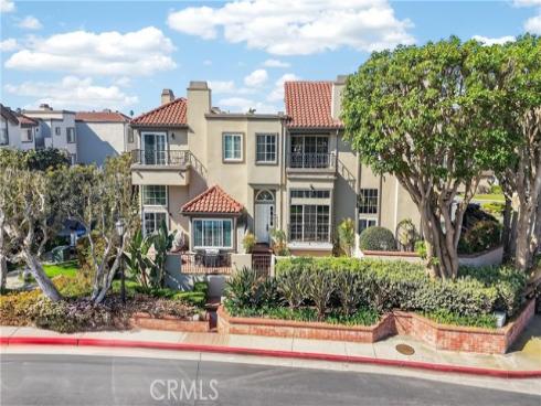 19282  Torreypines  , Huntington Beach, CA
