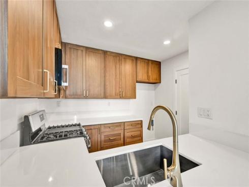 16960  Algonquin  3-204 , Huntington Beach, CA