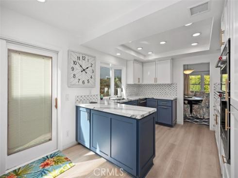 3581  Aquarius  , Huntington Beach, CA