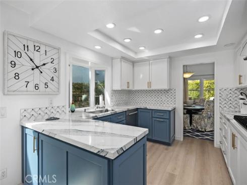 3581  Aquarius  , Huntington Beach, CA