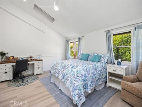 3581  Aquarius  , Huntington Beach, CA