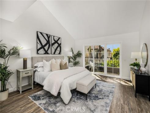 19275  Meadowood Circle  , Huntington Beach, CA