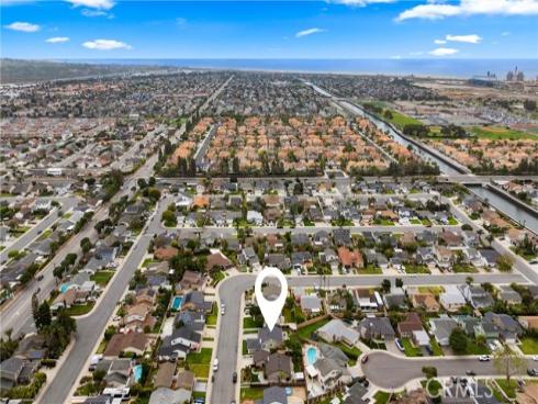 20851  Lancelot   Lane, Huntington Beach, CA