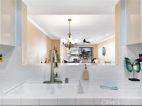 3207  Moritz  41  Drive, Huntington Beach, CA