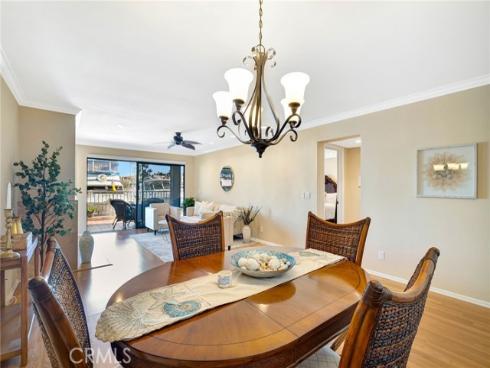 3207  Moritz  41  Drive, Huntington Beach, CA