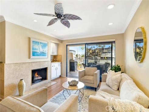 3207  Moritz  41  Drive, Huntington Beach, CA