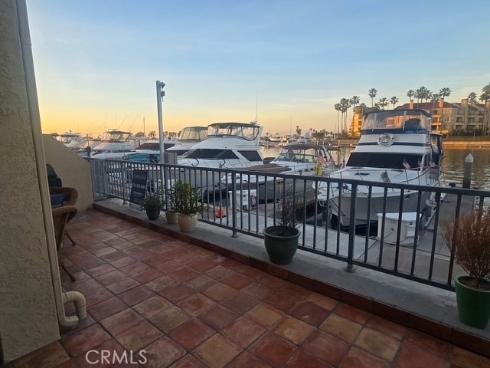 3207  Moritz  41  Drive, Huntington Beach, CA