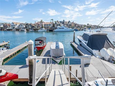 16114  Bonaire   Circle, Huntington Beach, CA