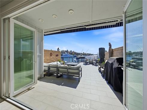 16114  Bonaire   Circle, Huntington Beach, CA