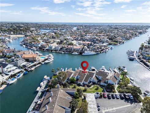 16114  Bonaire   Circle, Huntington Beach, CA