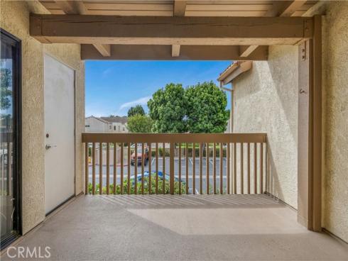 16581  Grunion Lane  204 , Huntington Beach, CA