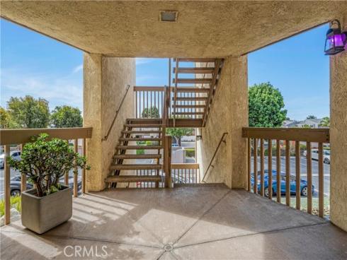 16581  Grunion Lane  204 , Huntington Beach, CA