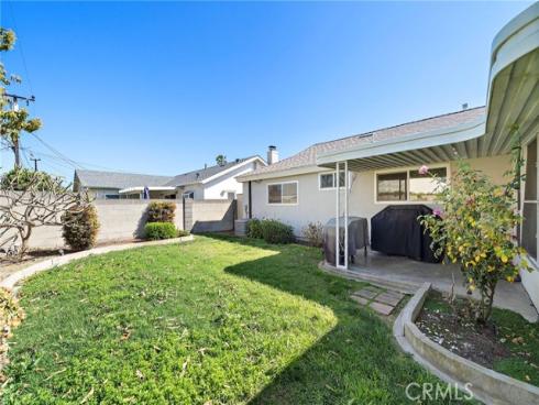 8181  Holland  , Huntington Beach, CA