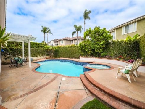 6885  Cambria Cove  , Huntington Beach, CA