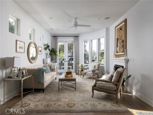 428  7th  , Huntington Beach, CA