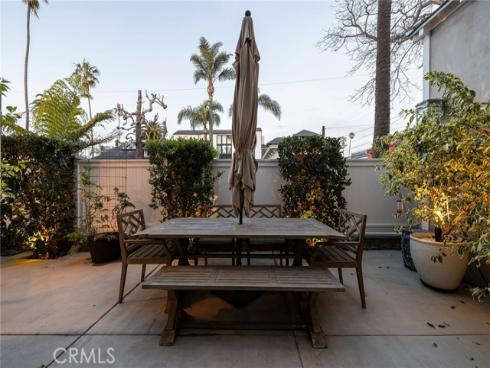 428  7th  , Huntington Beach, CA