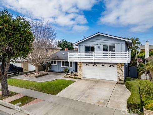 16361  Duchess  , Huntington Beach, CA
