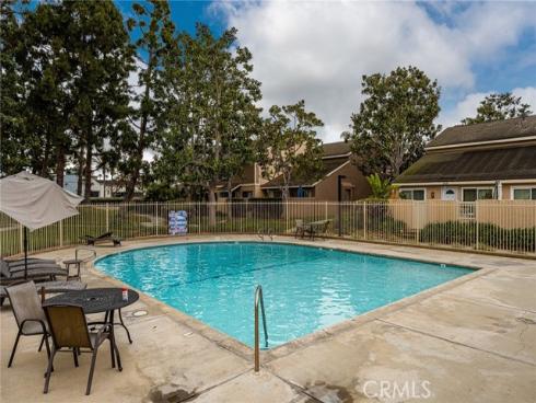 19081  Flagship Cir  , Huntington Beach, CA