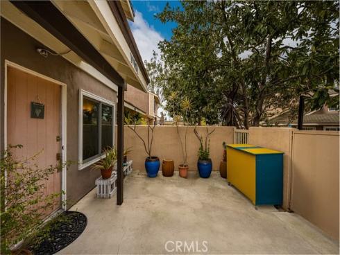 19081  Flagship Cir  , Huntington Beach, CA