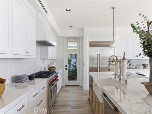 17007  Edgewater   Lane, Huntington Beach, CA