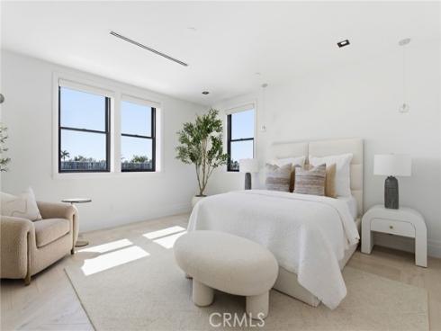 17007  Edgewater   Lane, Huntington Beach, CA