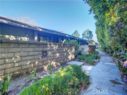 8932  Biscayne  1320-C  Court, Huntington Beach, CA