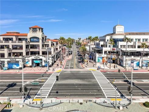 7195  Riptide   Circle, Huntington Beach, CA