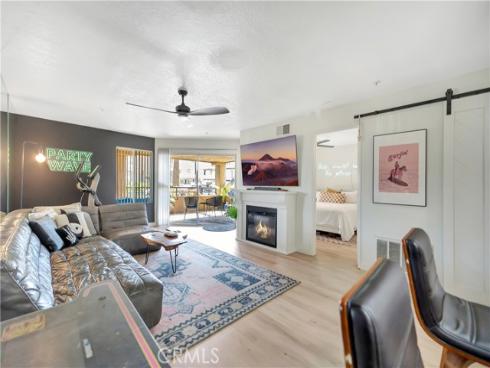 1200  Pacific Coast  106  Highway, Huntington Beach, CA