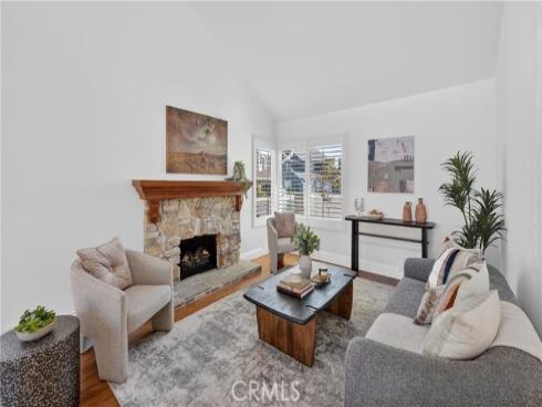 20261  Lighthouse  , Huntington Beach, CA