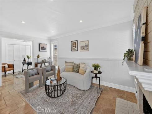 20261  Lighthouse  , Huntington Beach, CA