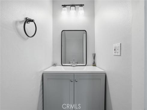 19774  Cambridge   Lane, Huntington Beach, CA