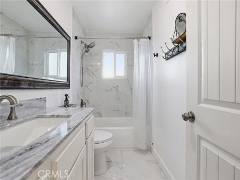 19774  Cambridge   Lane, Huntington Beach, CA