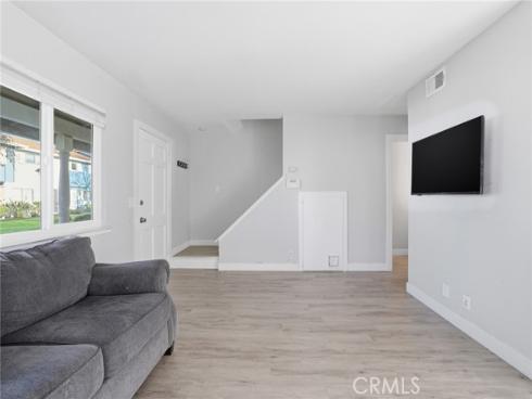 19774  Cambridge   Lane, Huntington Beach, CA