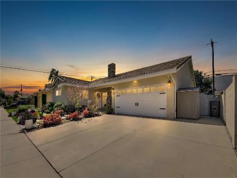 16381  Rhone  , Huntington Beach, CA
