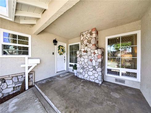 16381  Rhone  , Huntington Beach, CA