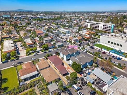 17162  Elm   Lane, Huntington Beach, CA