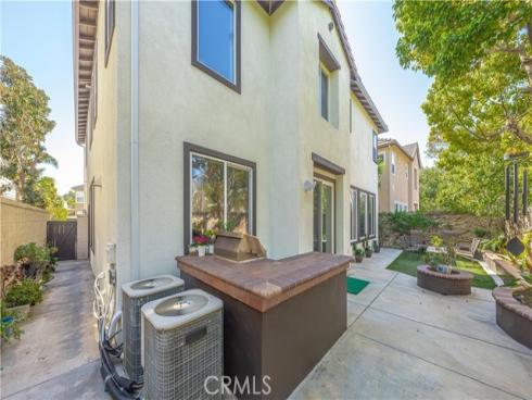 18571  Amalia  , Huntington Beach, CA
