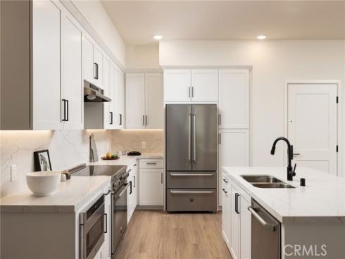 414  Main St.  310 , Huntington Beach, CA