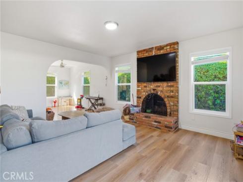 17571  Wrightwood   Lane, Huntington Beach, CA