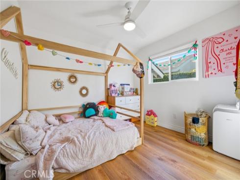 17571  Wrightwood   Lane, Huntington Beach, CA