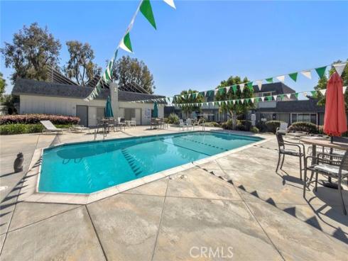 21114  Gypsy Moth   Lane, Huntington Beach, CA